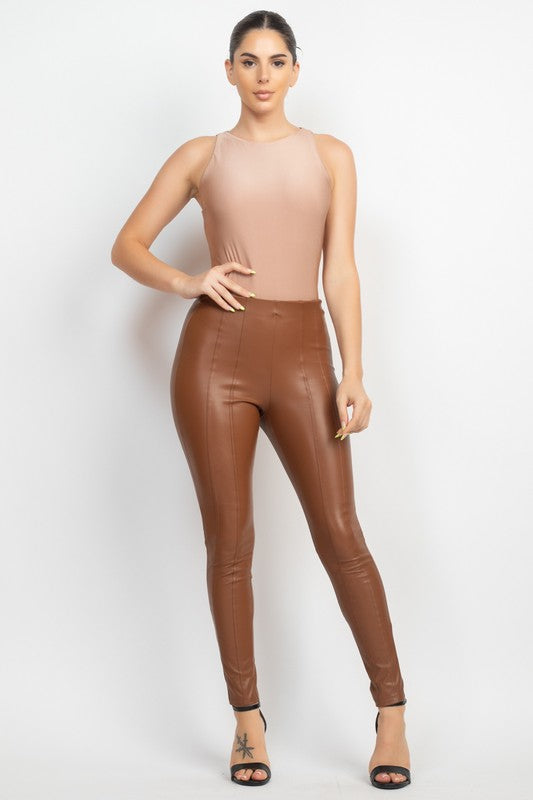 P 793 - Skinny Pleather Pants