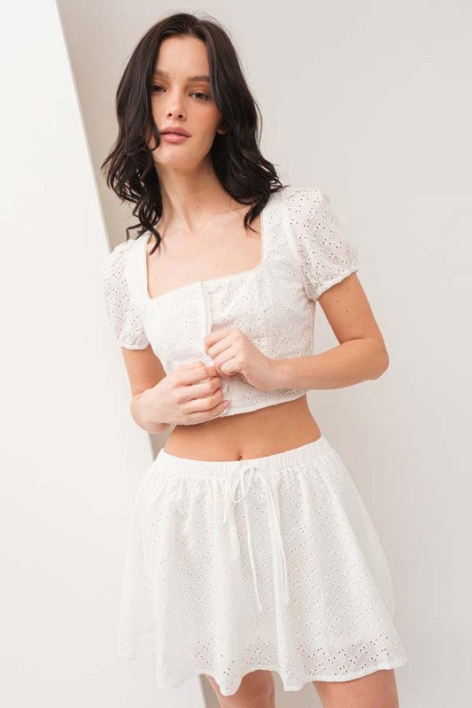 SET 012 - Eyelet Cap Sleeve Top