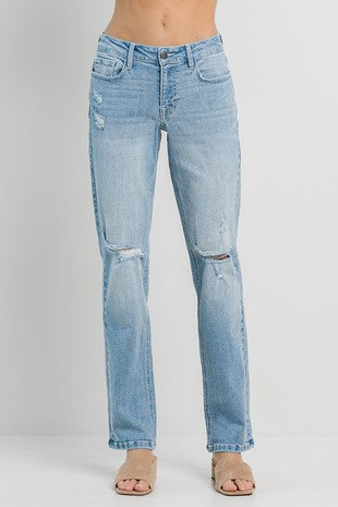 P 781 - Distressed Straight Leg Jeans