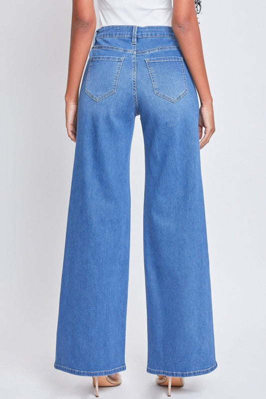 P 786 - Low Rise Wide Leg Jeans
