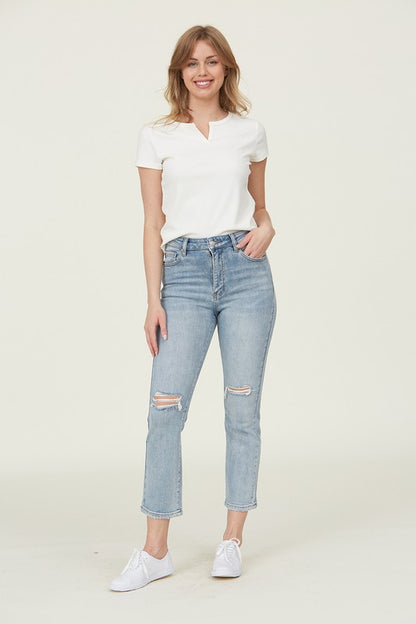 P 773 - Stretchy High Rise Cropped Jeans