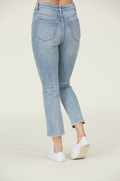 P 773 - Stretchy High Rise Cropped Jeans