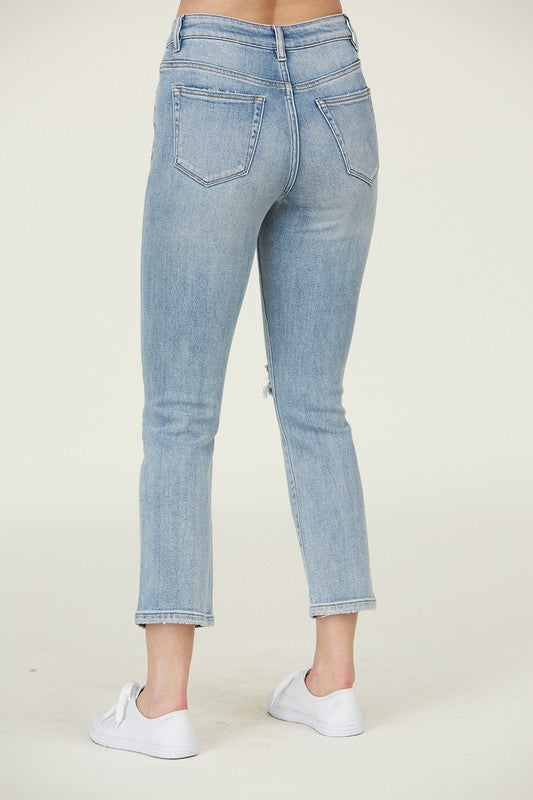 P 773 - Stretchy High Rise Cropped Jeans