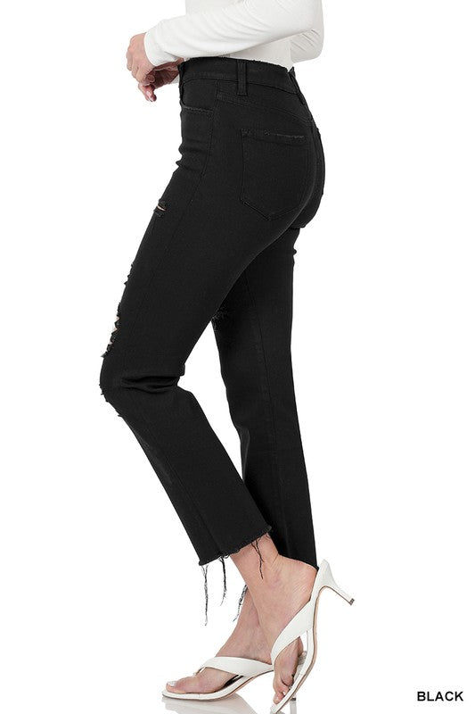 P 784 - Distressed Cropped Jeans