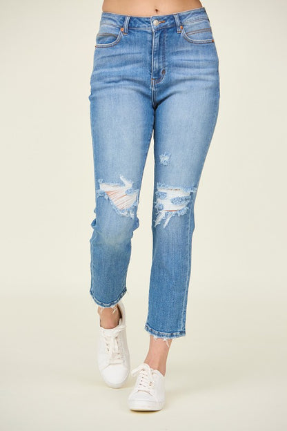 P 774 - Distressed High Rise Cropped Mom Jeans