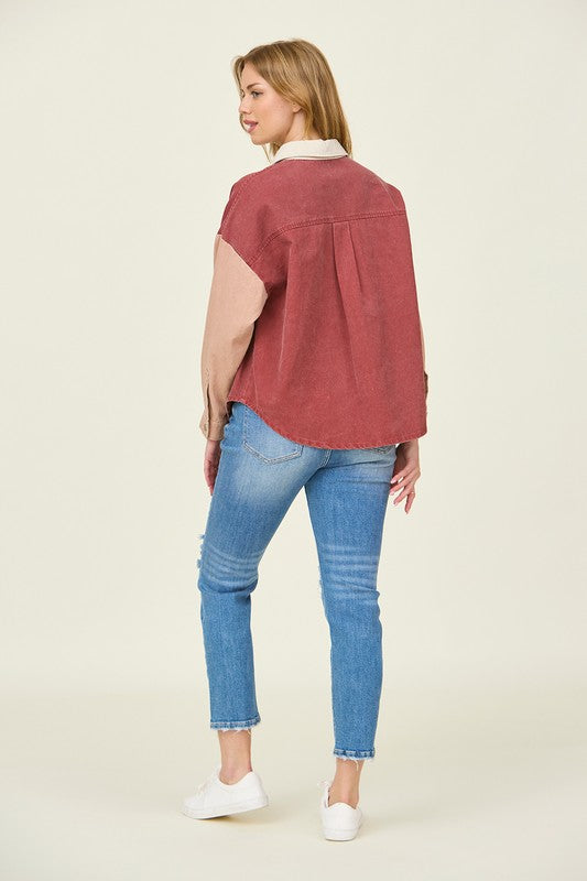 P 774 - Distressed High Rise Cropped Mom Jeans
