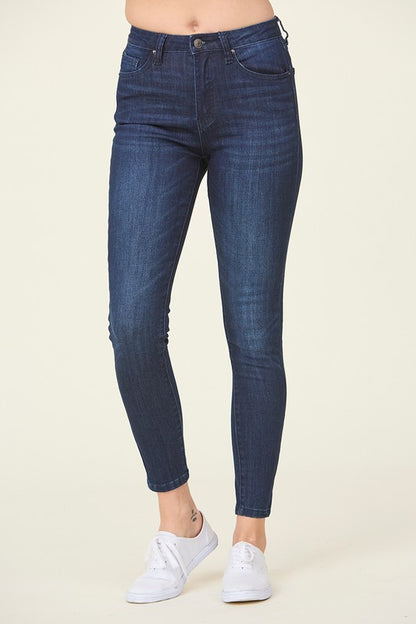 P 724 - High Rise Jeans