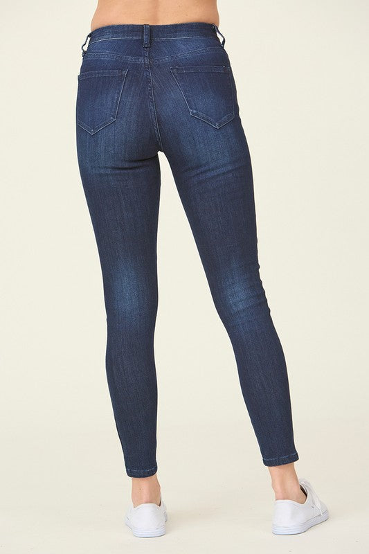 P 724 - High Rise Jeans