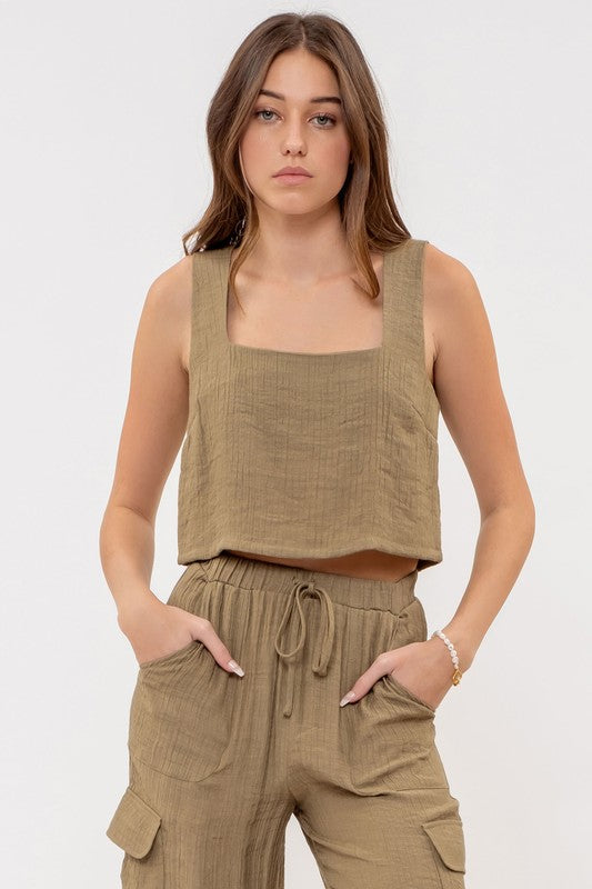 DT 1673 - Solid Sleeveless Crop Top