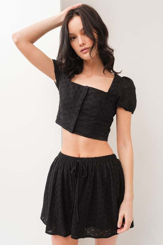 SET 012 - Eyelet Cap Sleeve Top