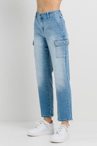 P 782 - Cargo Pocket Straight Leg Jeans