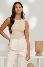 CT 2882 - Sleeveless Round Neck Sweater Top