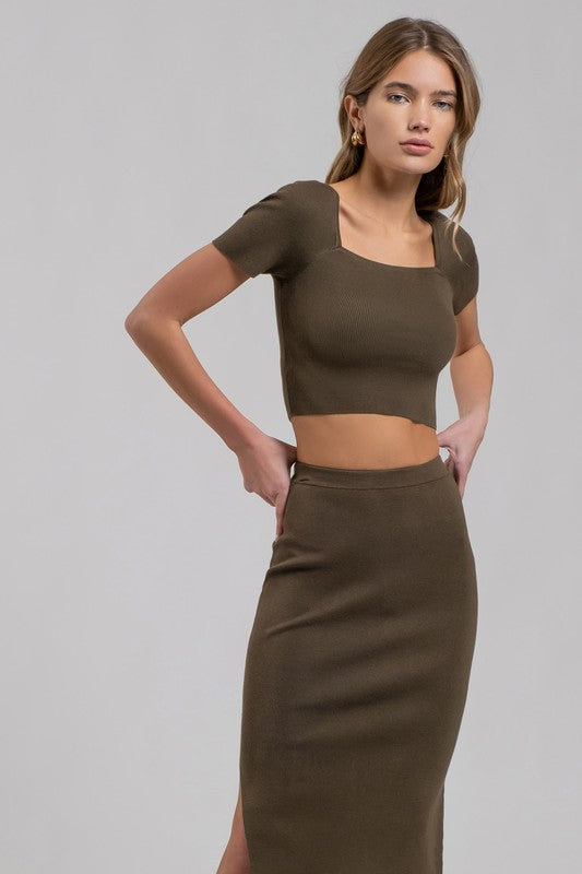 DT 1672 - Sweater Knit Crop Top