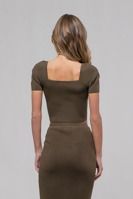 DT 1672 - Sweater Knit Crop Top