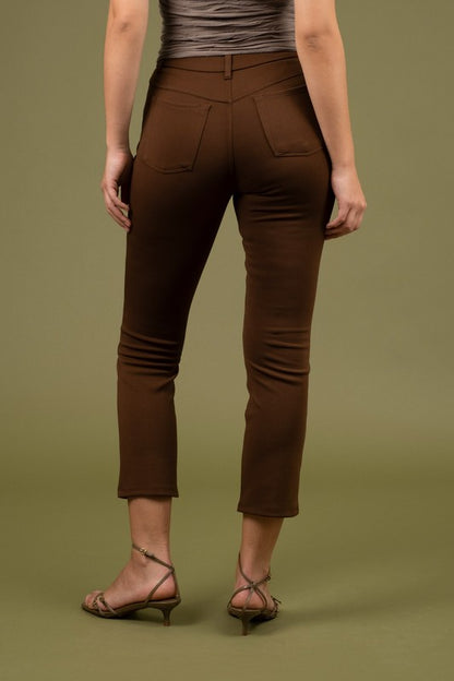 P 796 - Straight Leg Cropped Pants