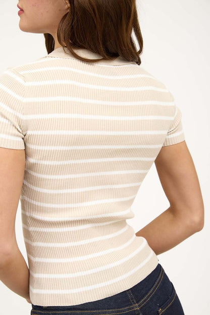 DT 1805 - Collared Ribbed Knit Top