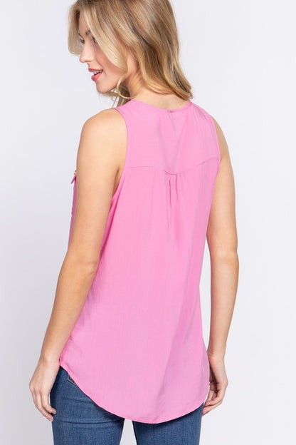 CT 2673 - Sleeveless Scoop Neck Top