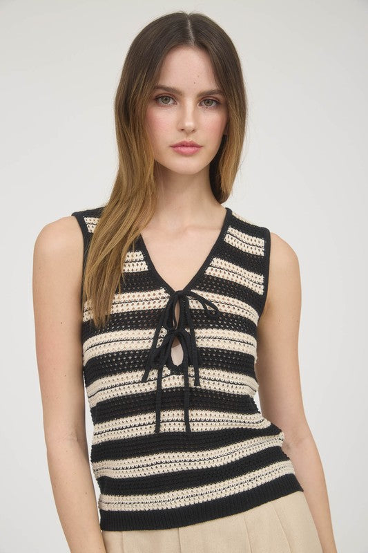 CT 2738 - Sleeveless Crochet Pullover