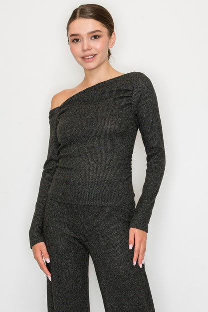 CT 2790 - Long Sleeve Unbalanced Top