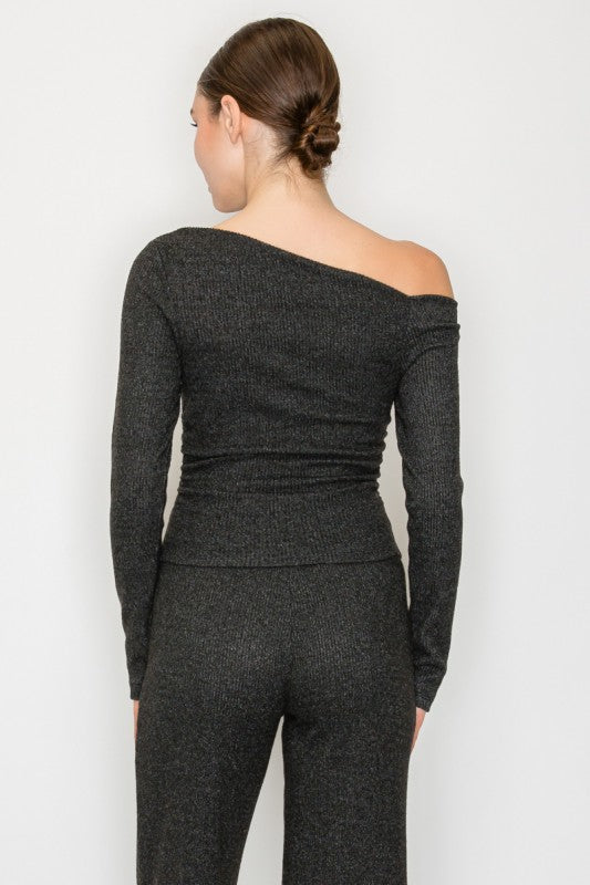 CT 2790 - Long Sleeve Unbalanced Top