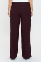 P 856 - Super Stretch Wide Leg Jeans