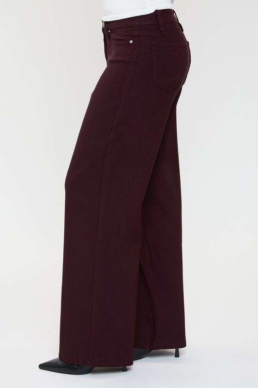P 856 - Super Stretch Wide Leg Jeans