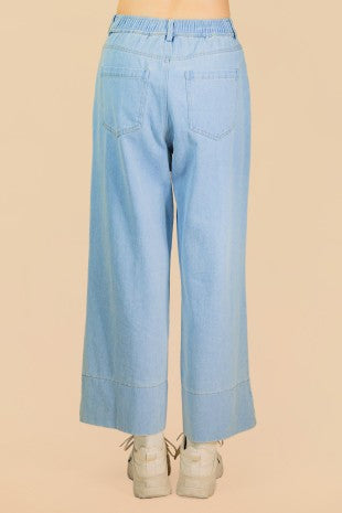 P 824 - Washed Denim Jeans
