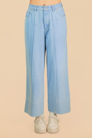 P 824 - Washed Denim Jeans