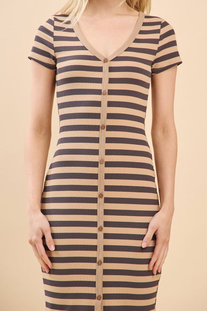 CD 3697 - Stretchy Faux Button Midi Dress