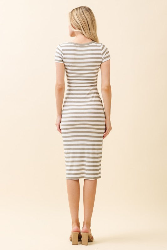 CD 3697 - Stretchy Faux Button Midi Dress