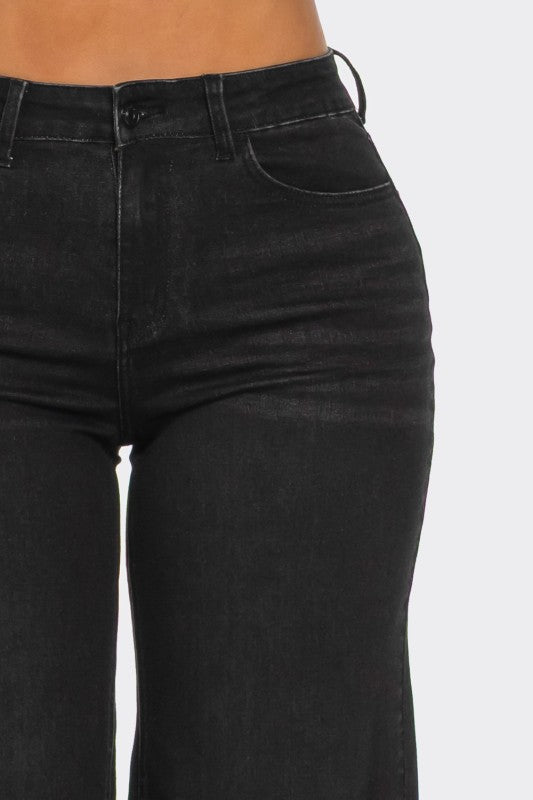 P 817 - Wide Leg Denim Jeans