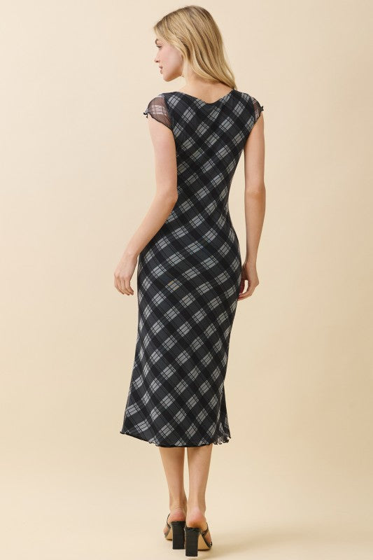 DD 1344 - Fully Lined Printed Mesh Midi Dress