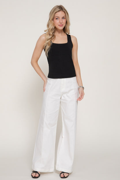 DT 1921 - Sleeveless Square Neck Knit Top