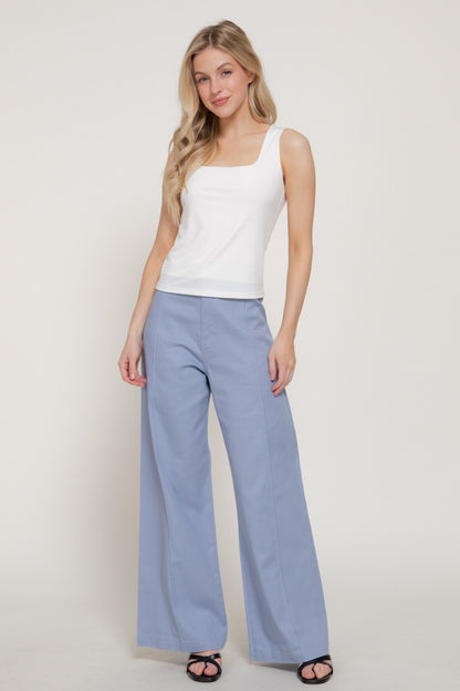DT 1921 - Sleeveless Square Neck Knit Top