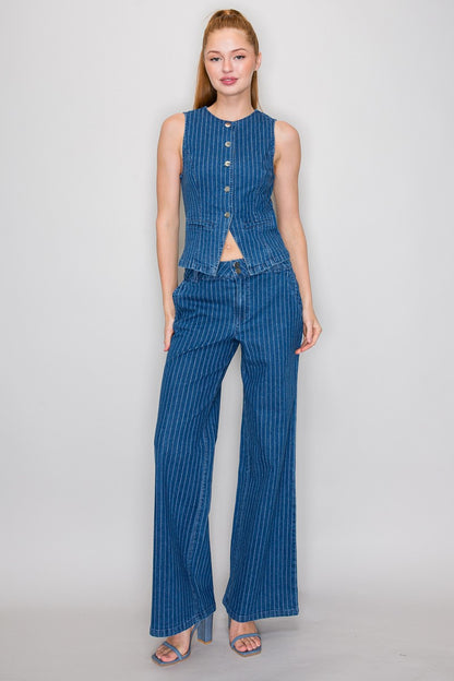 P 825 - Wide Leg Striped Denim Jeans