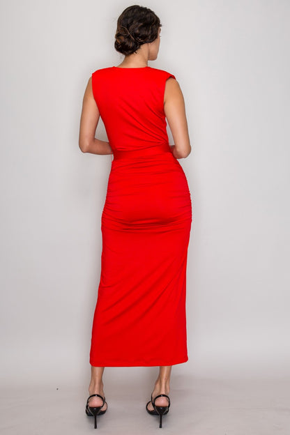 DD 1424 - Plunging Ruched Belted Dress