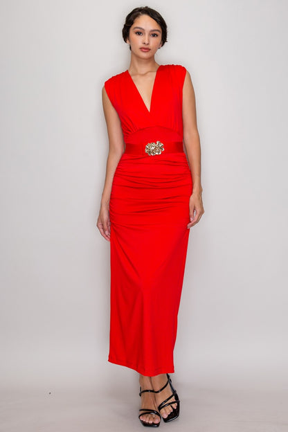 DD 1424 - Plunging Ruched Belted Dress