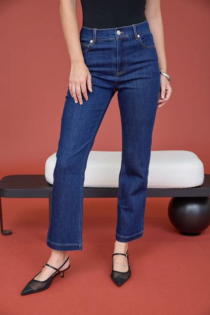 P 868 - High Rise Straight Leg Jeans