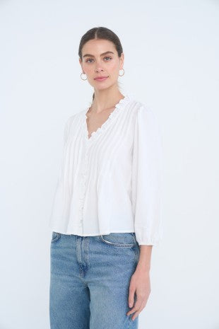 DT 1945 - 3/4 Sleeve Pintuck Detail Blouse