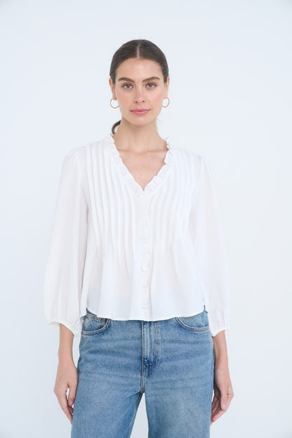 DT 1945 - 3/4 Sleeve Pintuck Detail Blouse