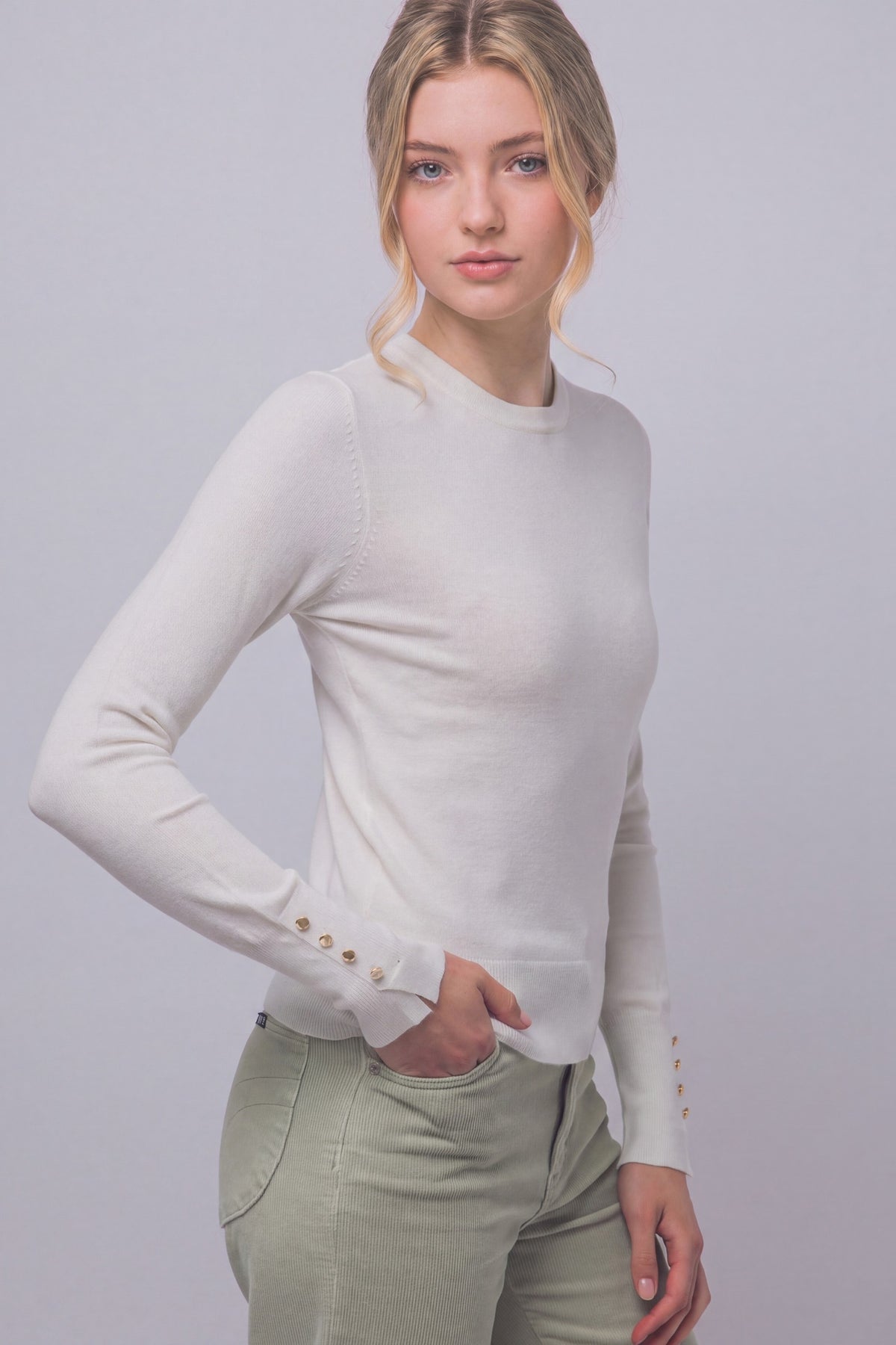 DT 2003 - Long-Sleeve Sweater Top