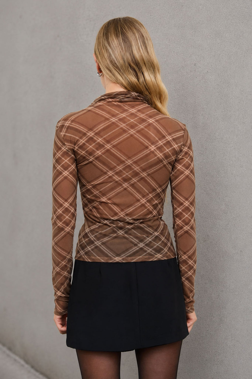 DT 1974 - Mock Neck Long Sleeve Mesh Top