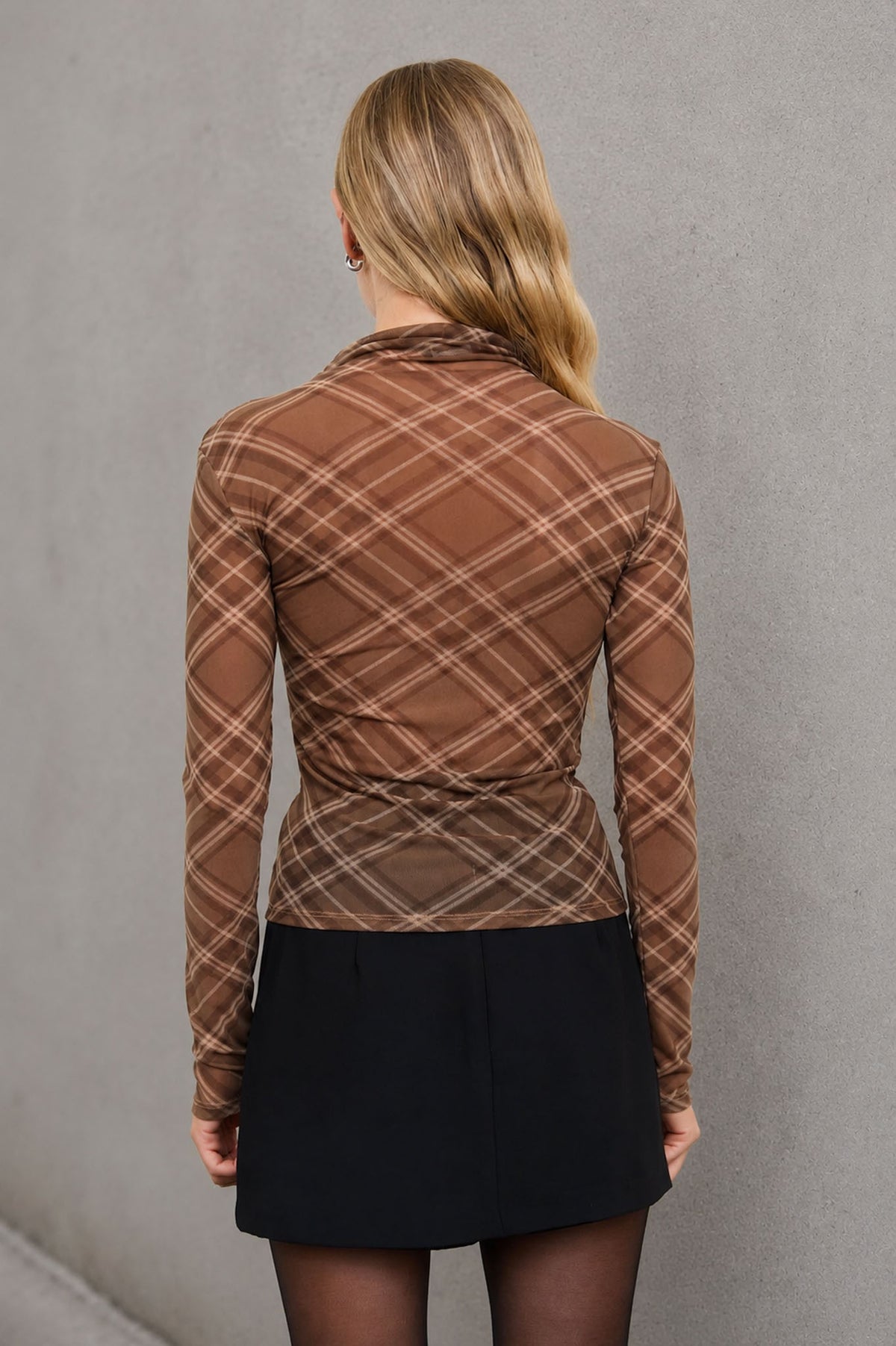 DT 1974 - Mock Neck Long Sleeve Mesh Top