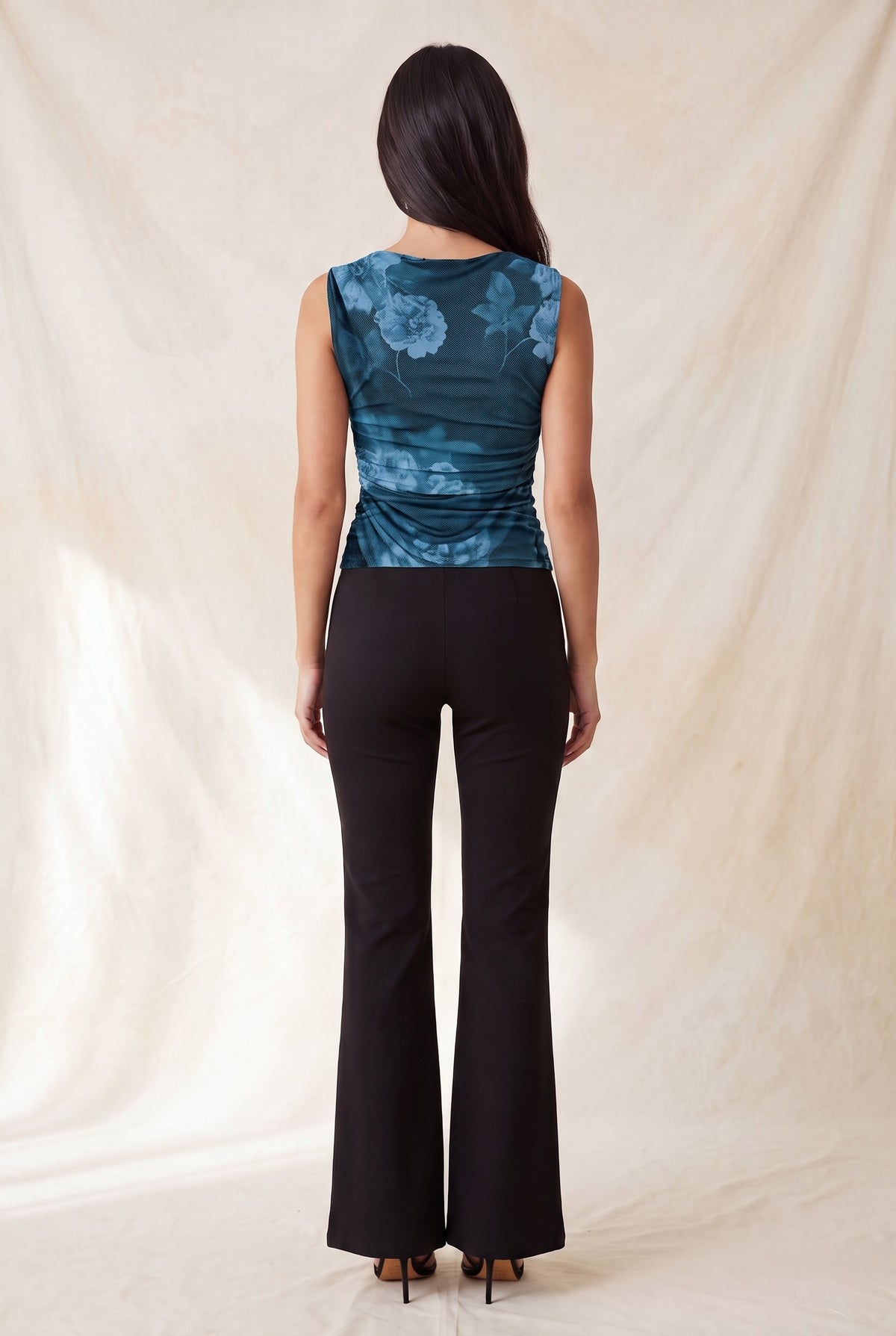 DT 1992 - Ruched Rhinestone Flower Print Top