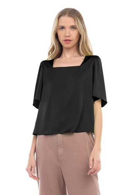 CT 2797 - Cropped Short Sleeve Blouse